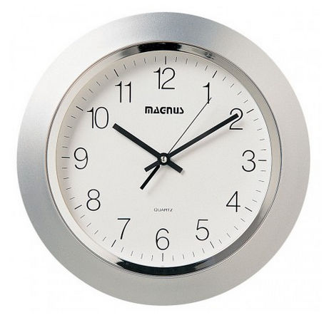 Picture of Dainolite 29012-MT-SV 14 in. Dia Quartz Clock with Plastic Face - Silver