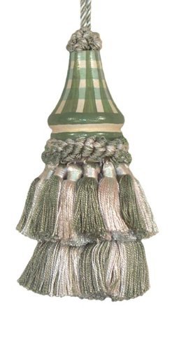 Picture of 123 Creations C031 Sage Checks hand painted tassel