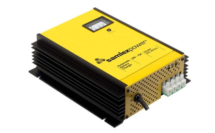 15 Amp Battery Charger - 24 Volt