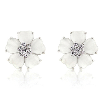 Picture of Kate Bissett E20011R-C93 White Flower Nouveau Earrings