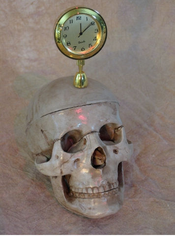 Skull with Clock