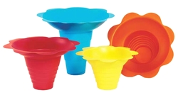 Picture of Paragon - Manufactured Fun 6503 Medium Flower Drip Tray Cups - Multicolor