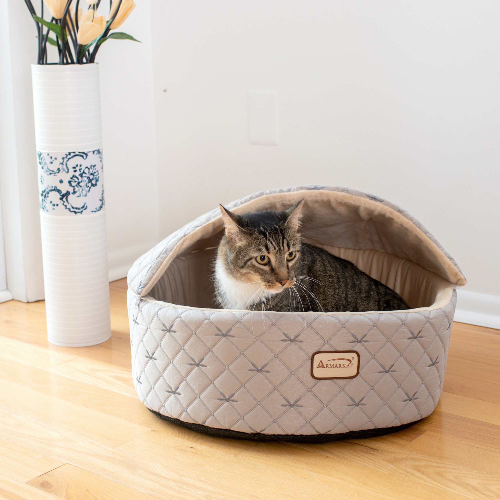 Picture of AeroMark C33HQH-MH-S Armarkat Cat Bed&#44; Small&#44; Pale Silver and Beige C33HQH-MH-S