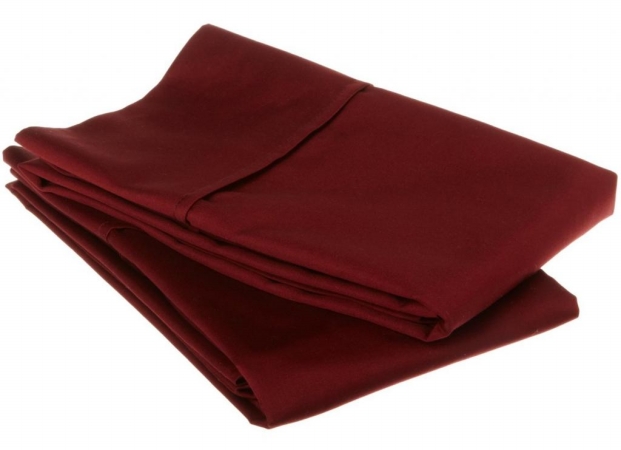 Picture of 530 Thread Count Egyptian Cotton King Pillowcase Set Solid  Burgundy