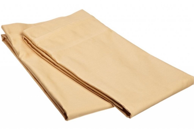 Egyptian Cotton 650 Thread Count Solid Pillowcase Set King-Gold