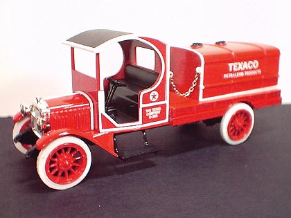 Picture of  ERT19542 ERTL - Texaco No.17 2000