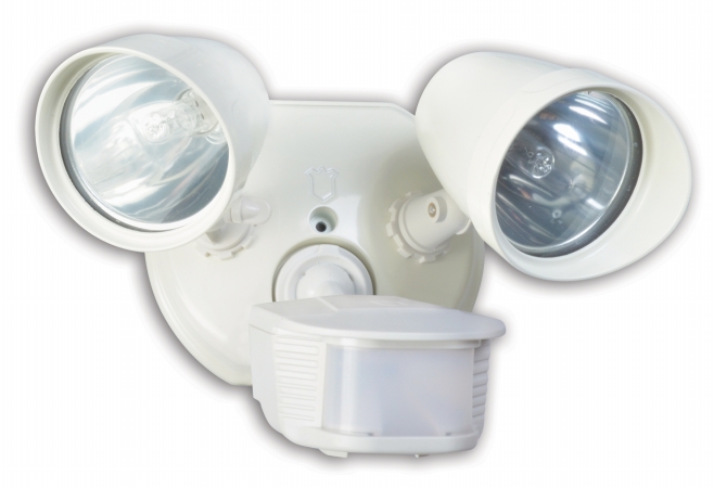Picture of Coleman Cable L6010WH White Twin Head Halogen Security Light