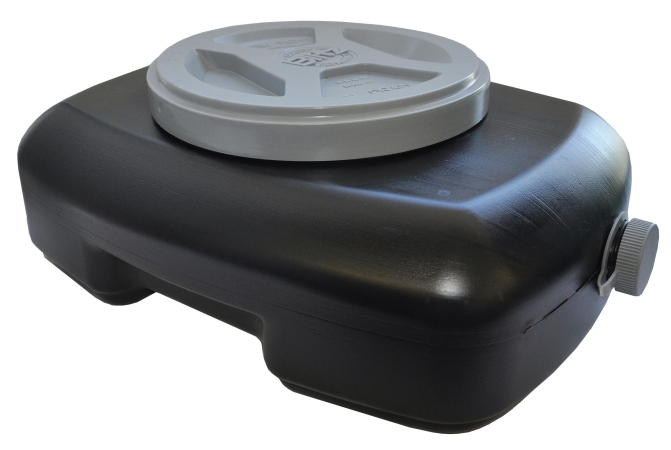 10 Qt Plastic Covered Oil Drain Pan