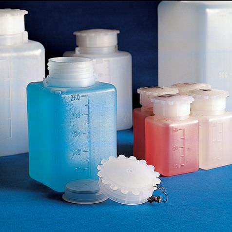 226295-0100 bottle rectangular wm graduated hdpe 100 ml