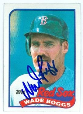 Wade Boggs autographed baseball card (Boston Red Sox) 1989 Topps No.600