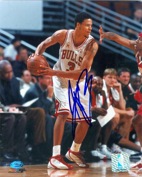 Picture of Tyson Chandler autographed 8x10 Photo (Chicago Bulls)