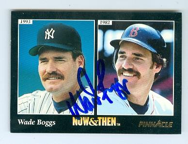 Wade Boggs autographed baseball card (New York Yankees Boston Red Sox) 1993 Pinnacle No.476