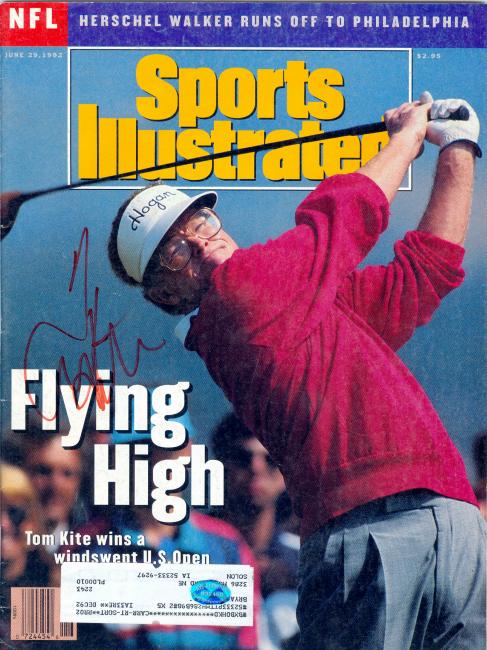 Picture of Tom Kite autographed Sports Illustrated Magazine (Golf)