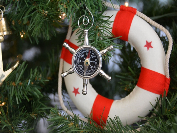 Chrome Ship Wheel Compass Christmas Tree Ornament -  Drop Ship Baskets, GI483018