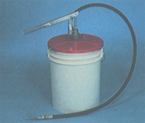 Hand Pump, Lever, 0.3 oz/stroke