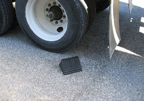 AME-15300 Molded Rubber Wheel Chock