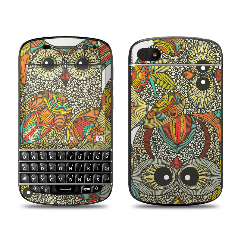 Picture of DecalGirl BQ10-4OWLS BlackBerry Q10 Skin - 4 owls