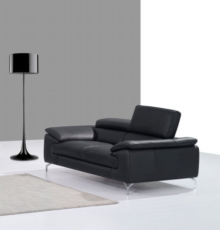 Picture of JandM Furniture 17906111-L Italian Leather Loveseat - Black