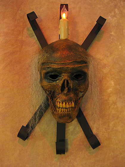 Corpsed Head Wall Sconce