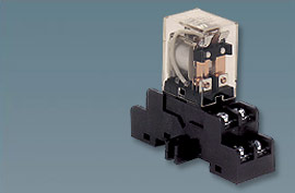 Picture of Altronix RDC24 Relay And Base Module