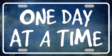 Picture of Smart Blonde LP-8295 One Day At A Time Novelty Metal License Plate