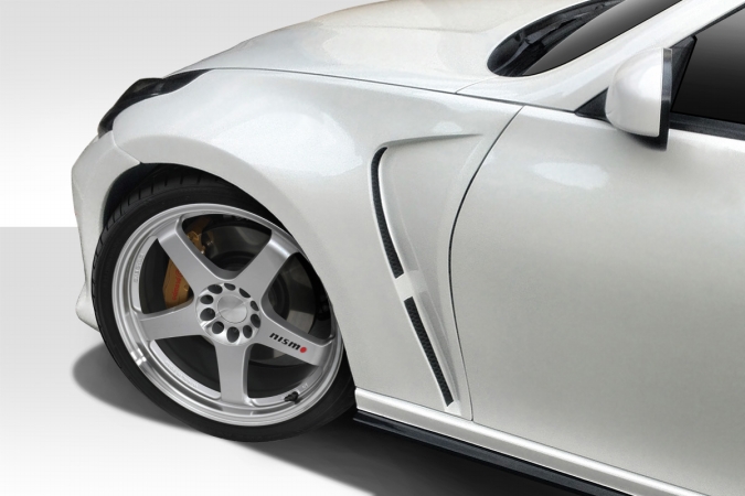 2009-2015 Nissan 370Z Duraflex CS-R Front Fenders