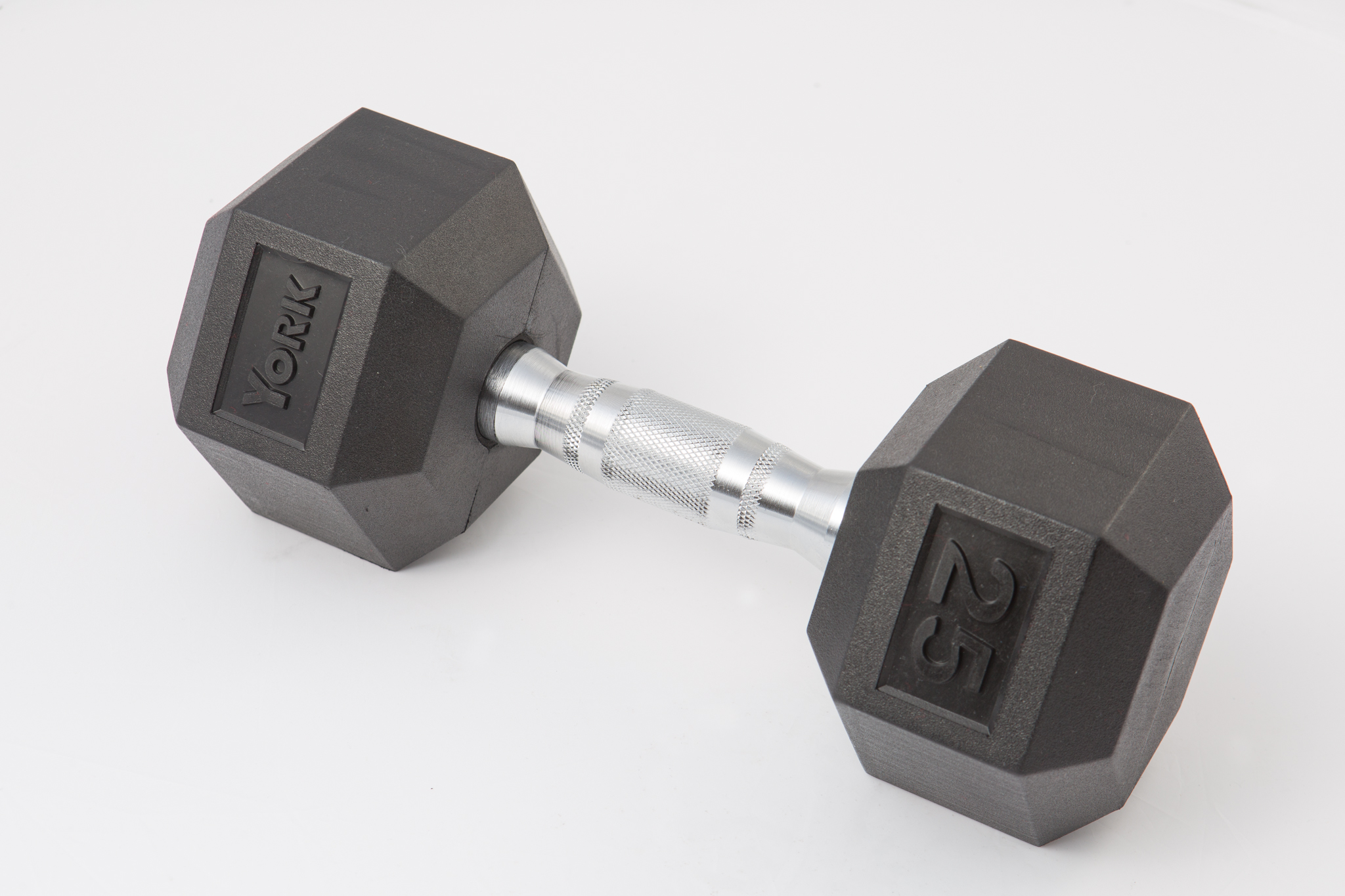 Rubber Hex Dumbbell with Chrome Ergo Handle - 7.5 lbs
