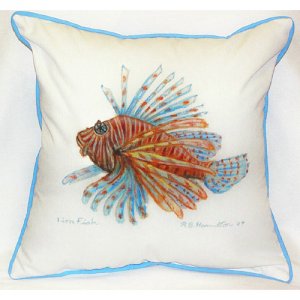 Lion Fish Guest Towel Throw Pillow- - 22 x 22 in.
