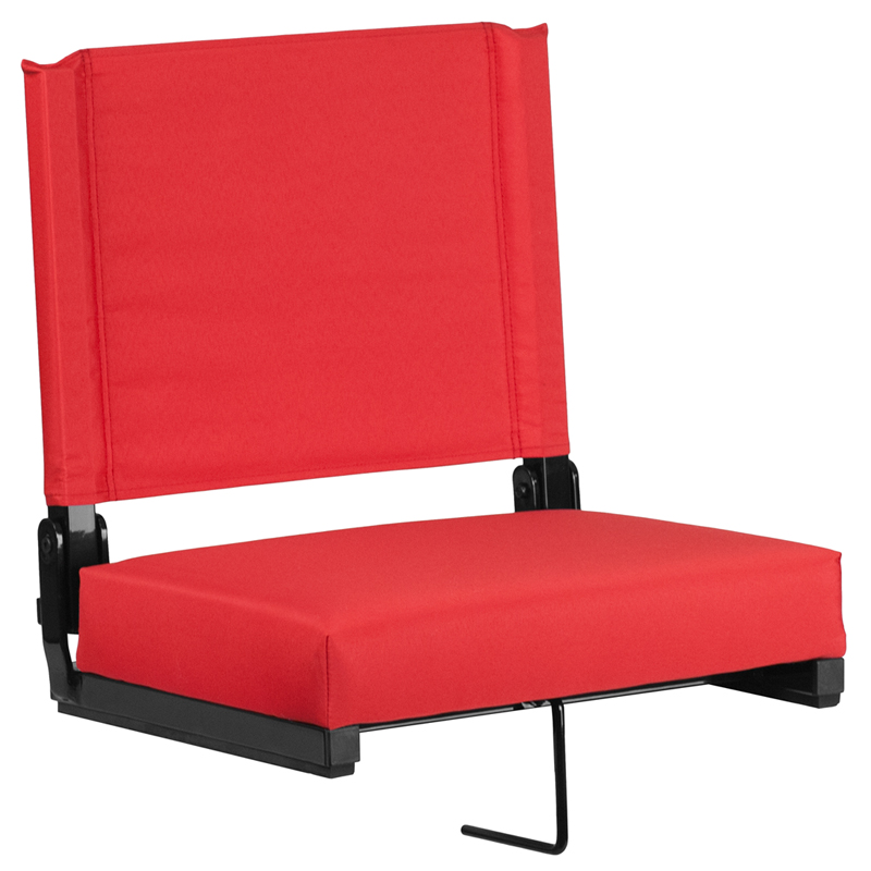 Game Day Ultra-Padded Seat- Red - 18 x 18 x 14 in.