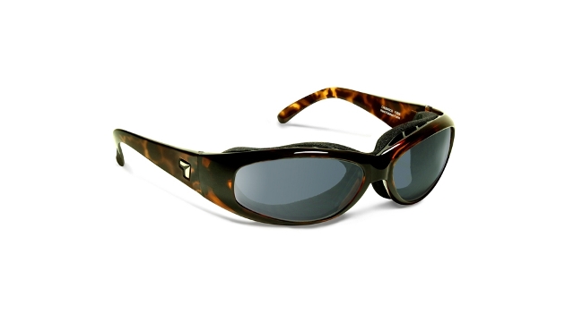 7eye Chubasco Photochromic Day Night Eclypse Sunglasses- Dark Tortoise - Small & Large