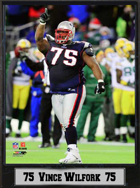 511-FBNE75 9 x 12 Plaque - Vince Wilfork New England Patriots
