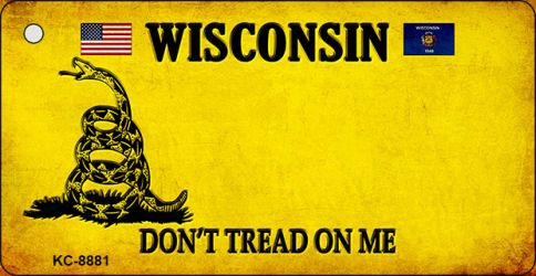 KC-8881 1.5 x 3 in. Wisconsin Dont Tread on Me Novelty Metal Key Chain