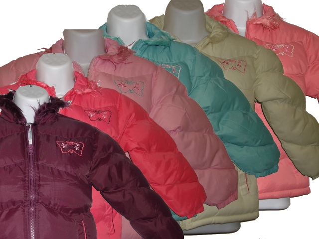 Picture of DDI 2122406 Girl&apos;s Puffy Jackets Sizes 4-7 Case of 36
